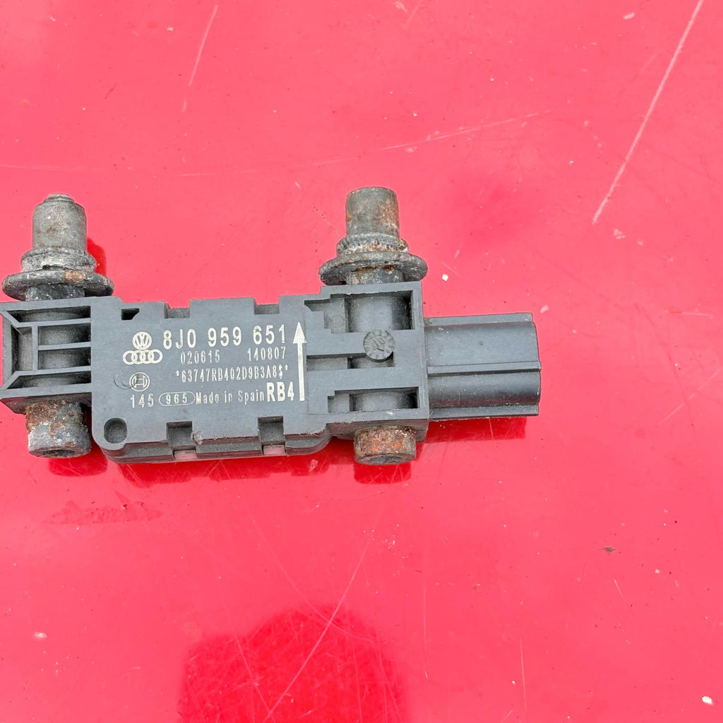 Audi A3 8P Air Module Crash Impact Sensor 8J0959651