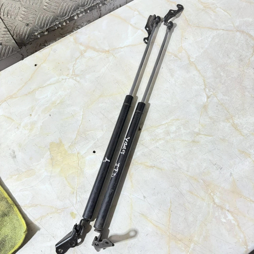 Kia Sorento Shock Absorbere Rear Glass 87180-3E010 2.5 Crdi 170Hp