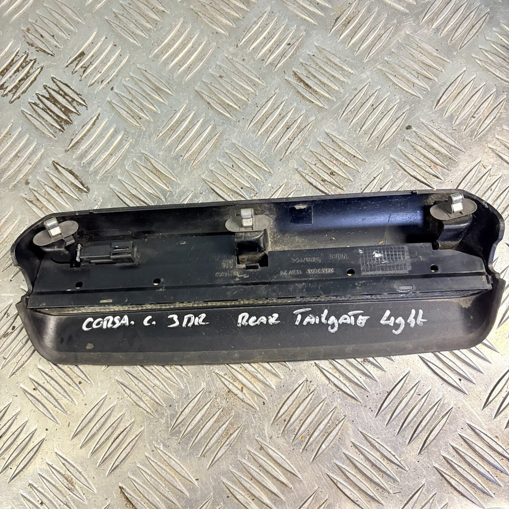 Vauxhall Corsa C. 3DR Rear Third Brake Light 24517003 #177