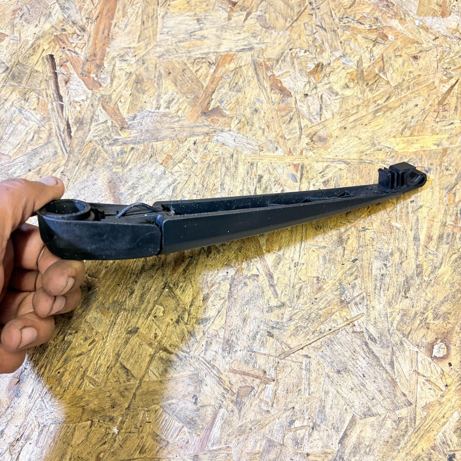 TOYOTA RAV4 MK2 2001-2005 D-4D REAR WIPER ARM