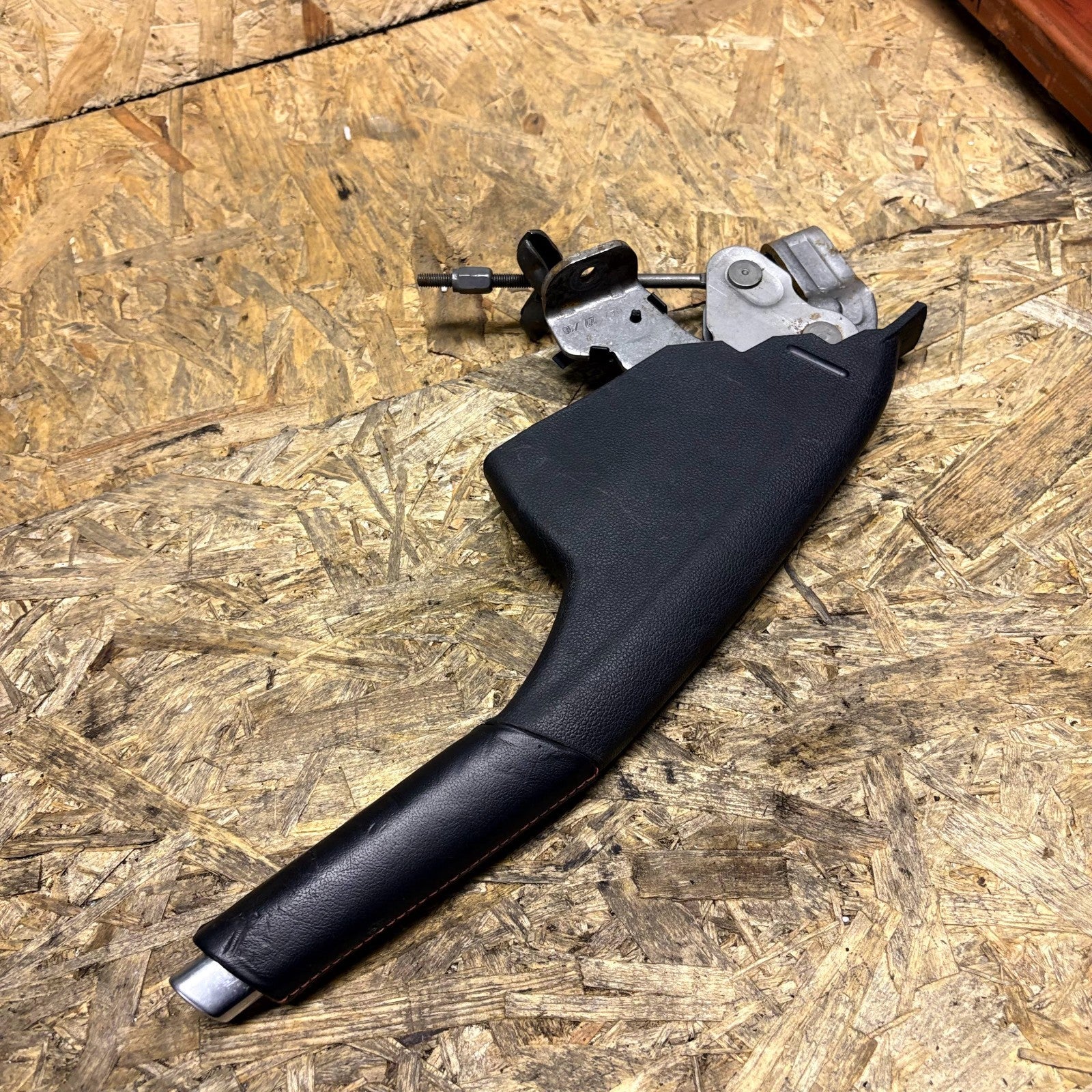 VW Polo Mk4 1999-2005 Handbrake Lever Mechanism 1J0947561