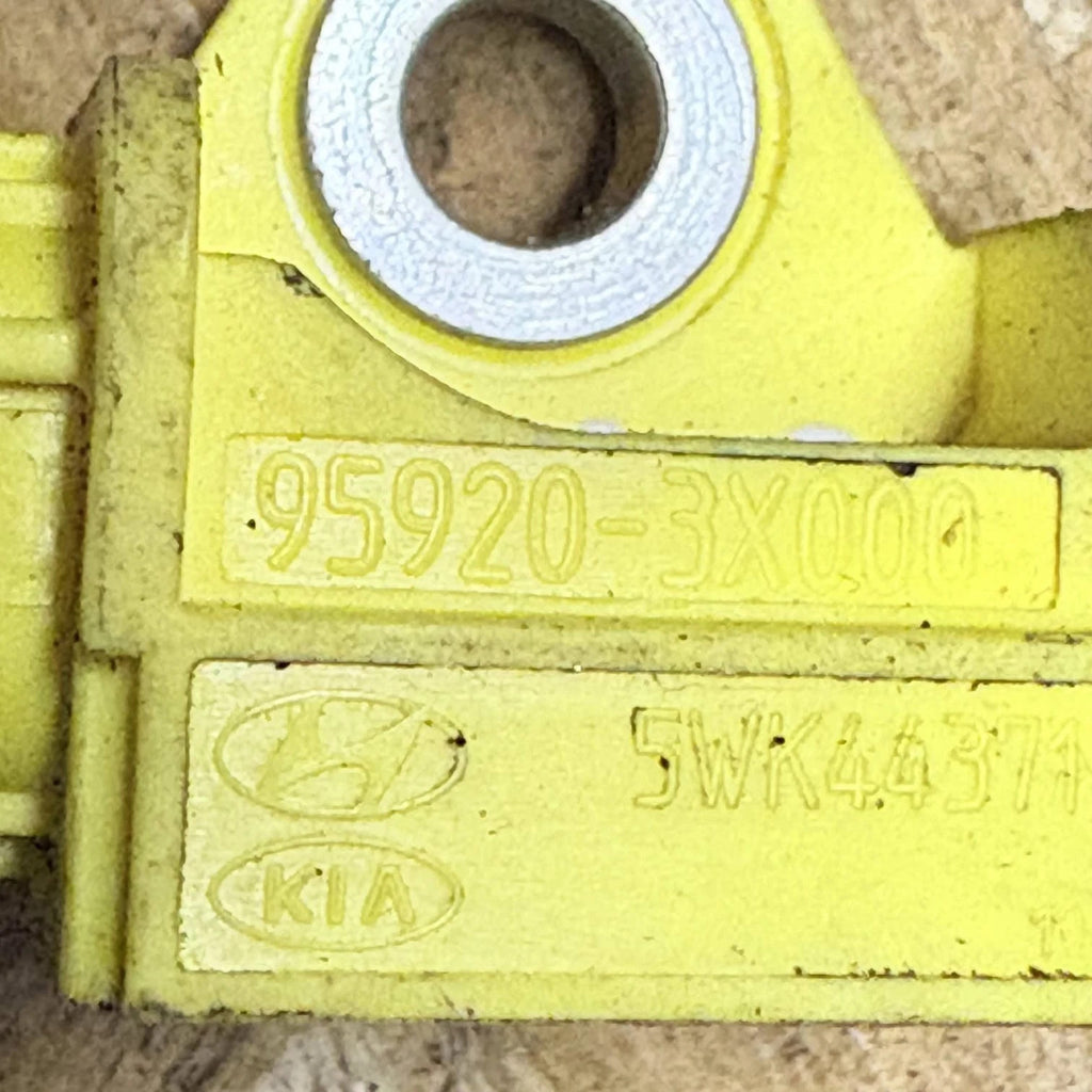KIA RIO SR7 CRASH SENSOR 95920-3X000