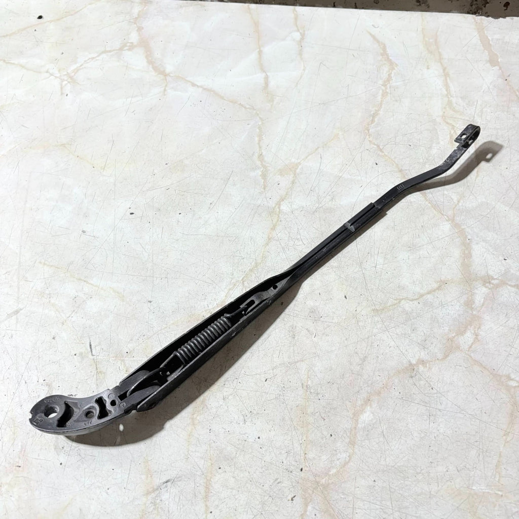 MINI 2006-2012 WIPER ARM FRONT 80005596
