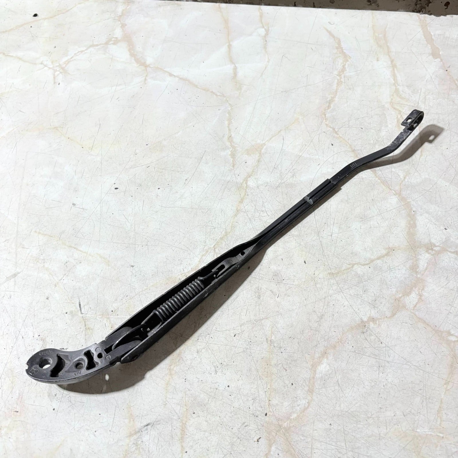 MINI 2006-2012 WIPER ARM FRONT 80005596