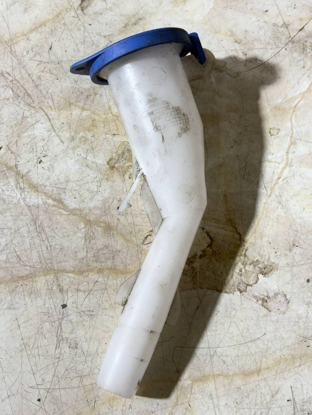 FORD FOCUS MK3 1.5 DIESEL WASHER BOTTLE FILLER PIPE BM51-17C615-A 2014