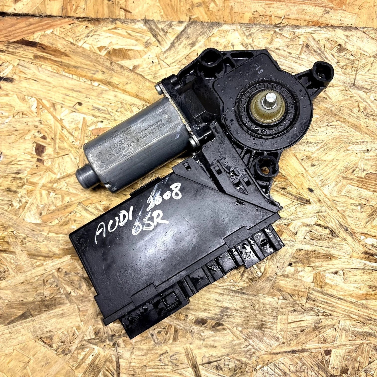 Audi A4 2008 Driver Rear Window Regulator Motor 02E 8E0959802E Siemens 105849204