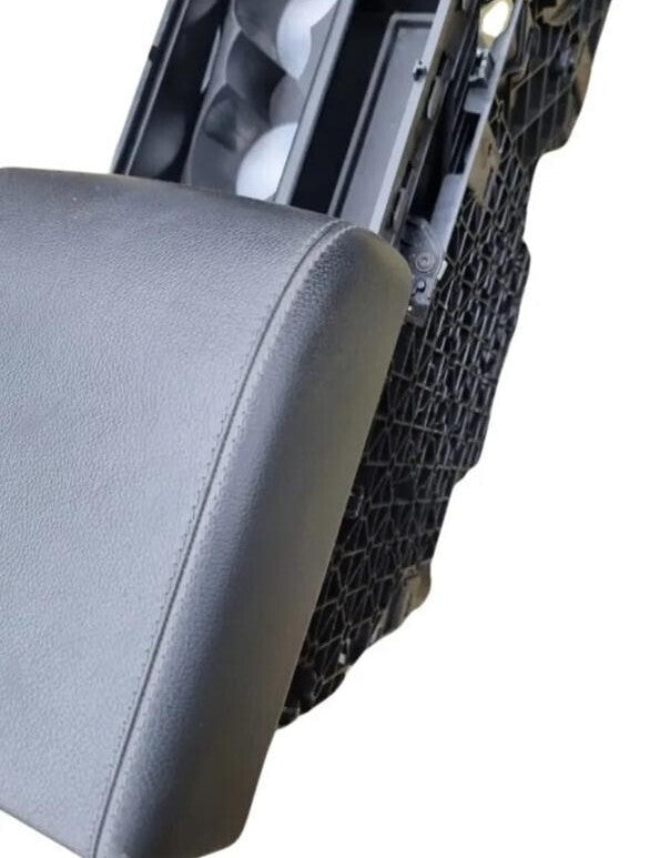 RANGE ROVER EVOQUE L538 CENTRE CONSOLE WITH ARM REST BJ32-045C46