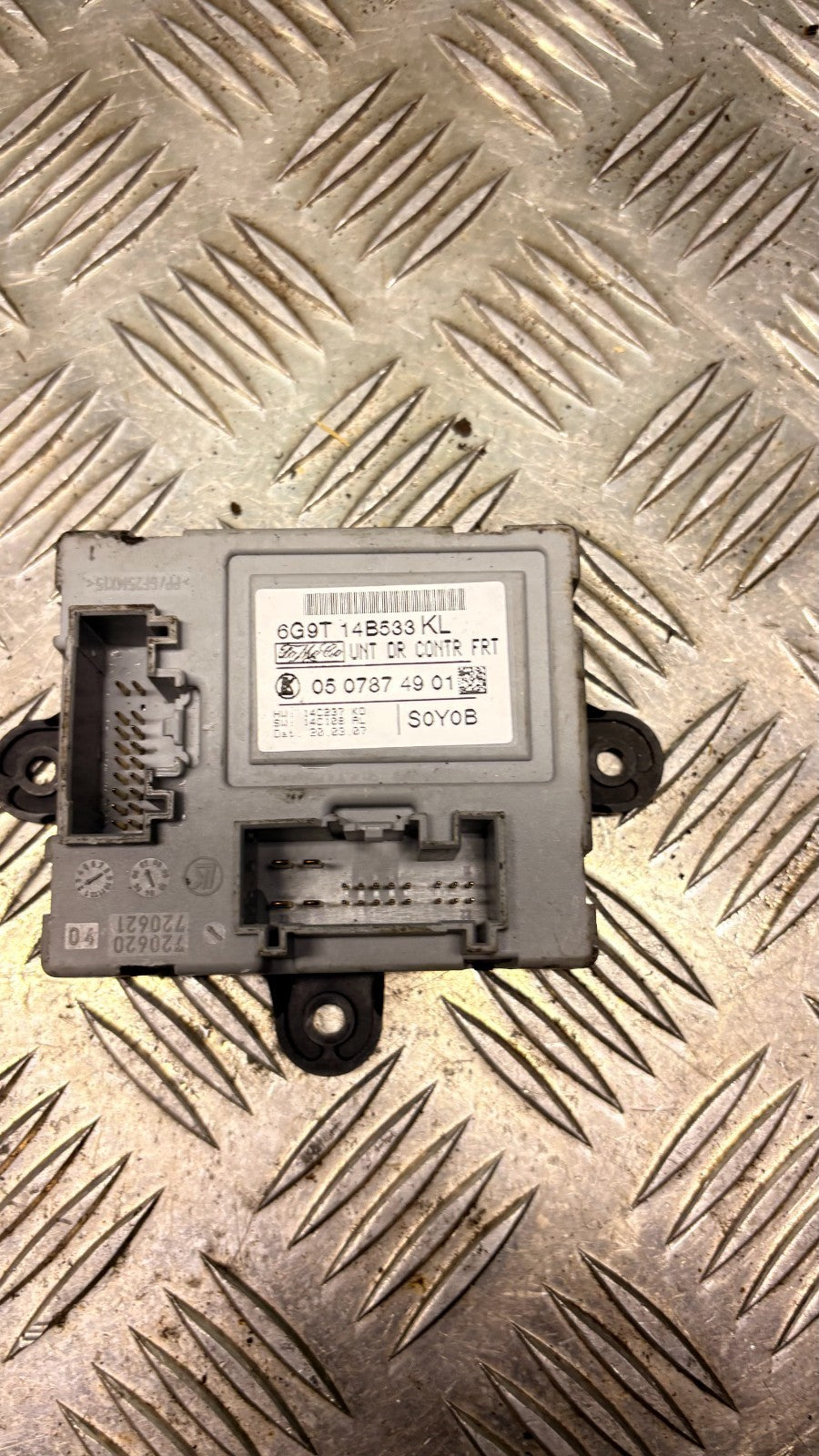 2007 LAND ROVER FREELANDER 2 N/S/F DOOR CONTROL MODULE 6G9T14B533KL