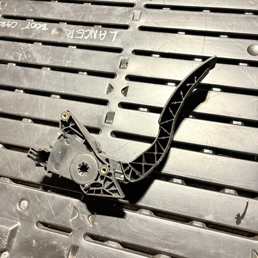 Renault Captur 2013-2019 Accelerator Throttle Pedal 6PV009978-09