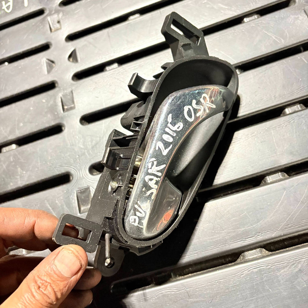 Nissan Pulsar Mk3 2014-2018 Right Offside Rear Inner Door Handle