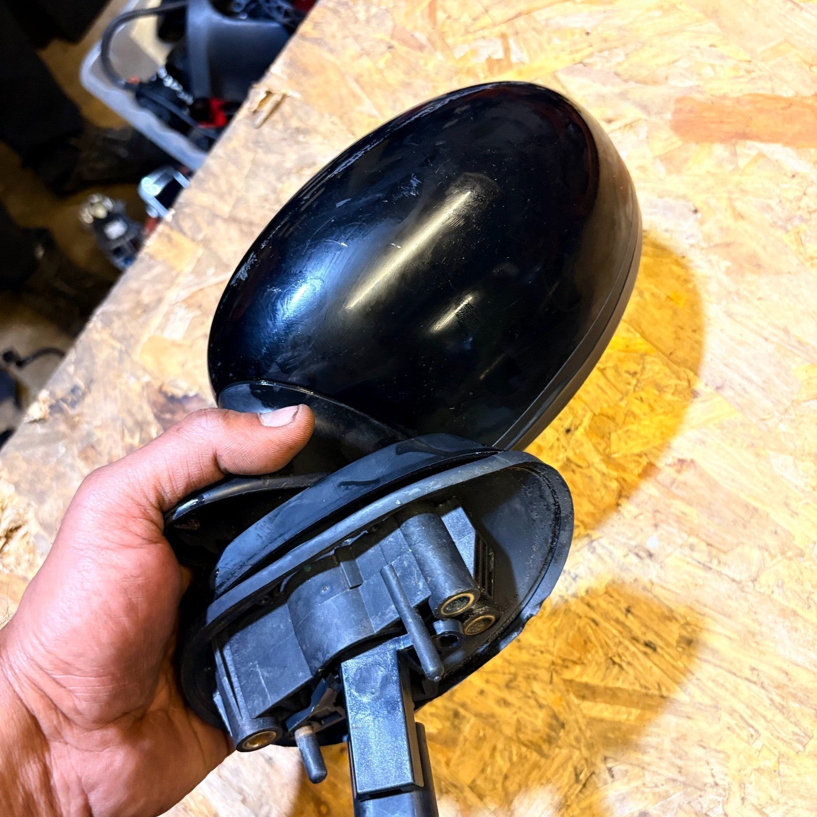 MINI ONE-LEFT PASSENGER'S NEARSIDE VIEW MIRROR