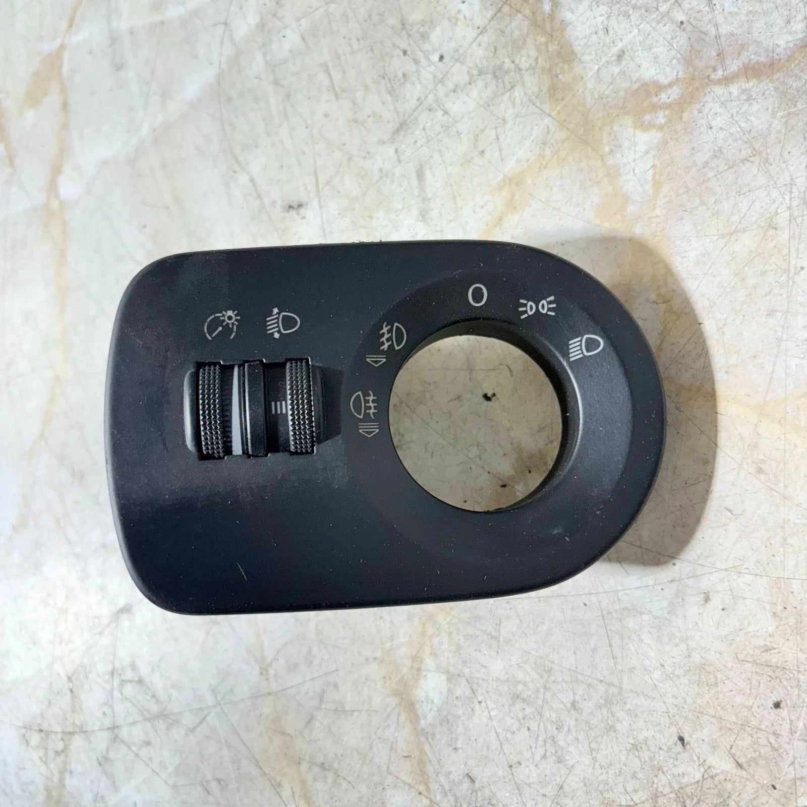Seat Leon 06-13 Altea 04-15 Toledo 05-09 Headlight Level Switch 5P0919094A