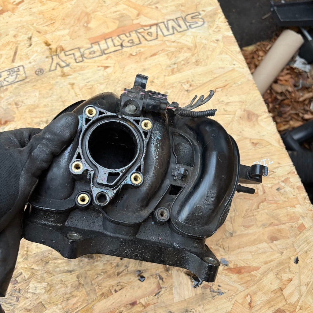 Toyota Yaris Mk2 XP90 1.0 VVT-i 1KR-FE Intake/Inlet Manifold 2006-2011