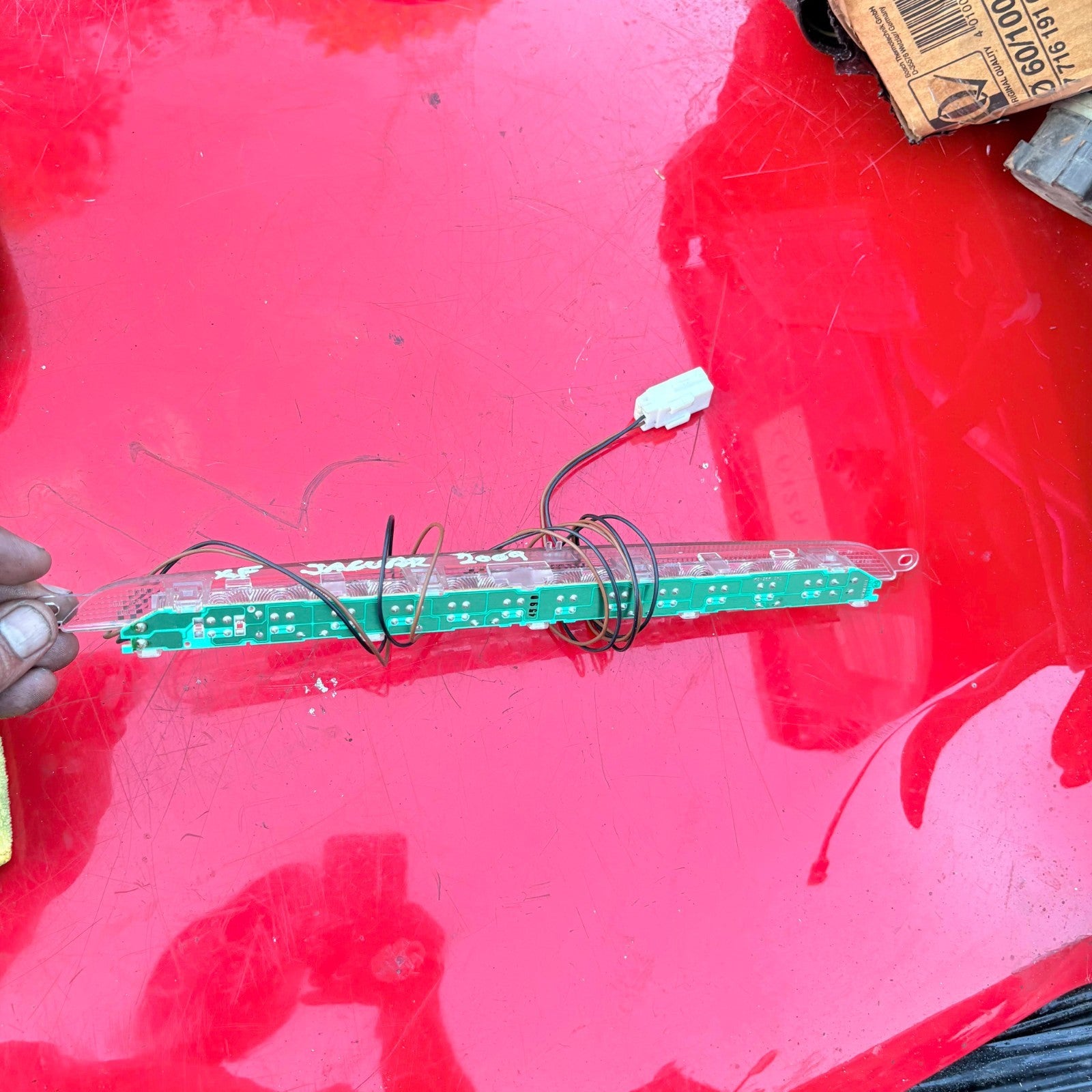 JAGUAR XF 2009 REAR HIGH LEVEL THIRD BRAKE STOP LED LIGHT