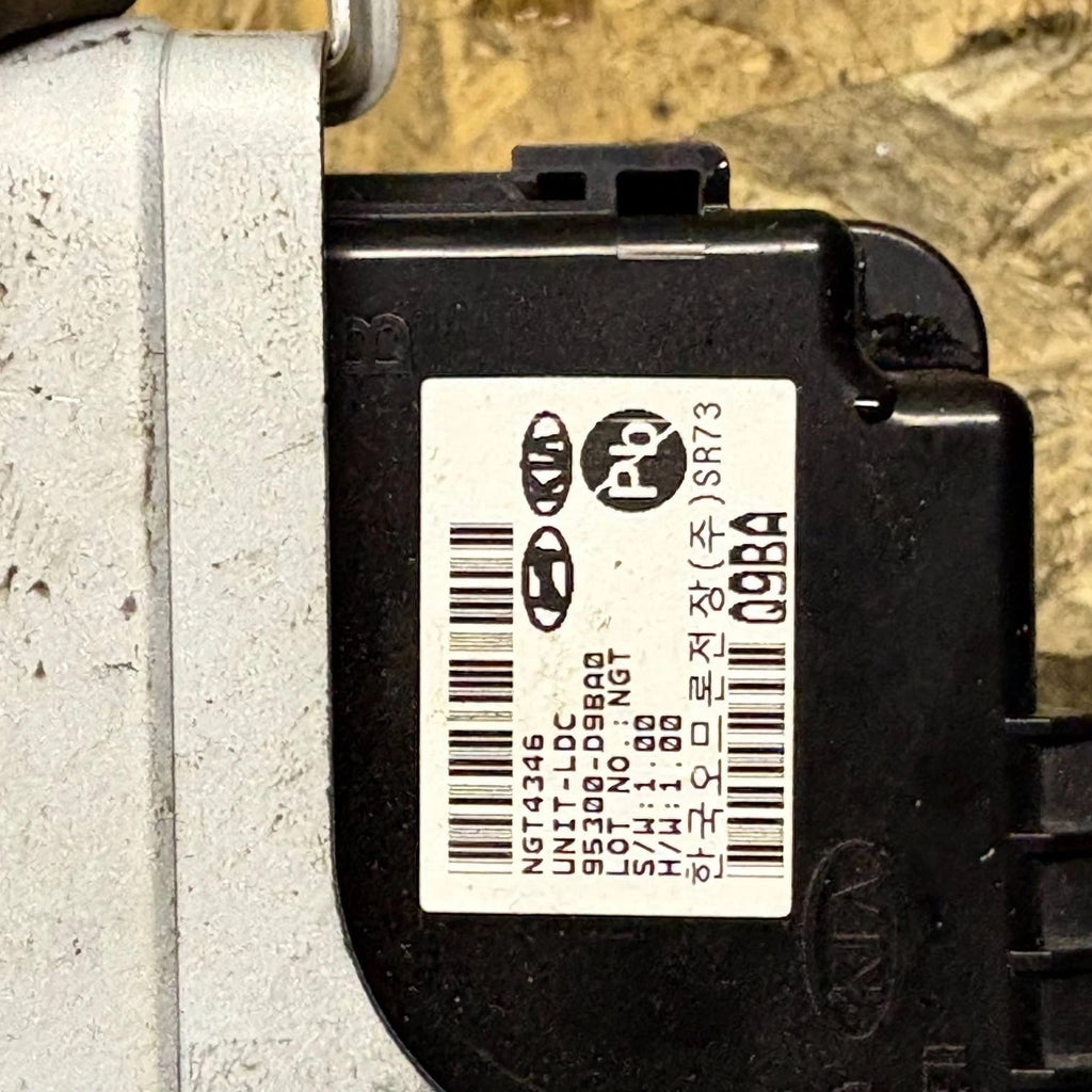 Kia Sportage QL 2015-2022 LDC Control Module ECU 95300-D9BA0 Low DC Converter