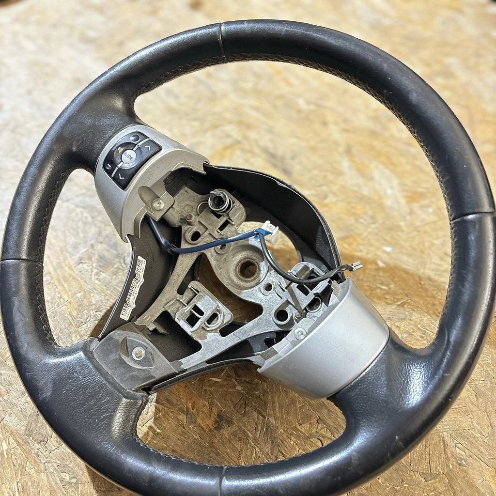 2010 TOYOTA YARIS Mk2 (XP90) Leather Multifunctional Black Steering Wheel