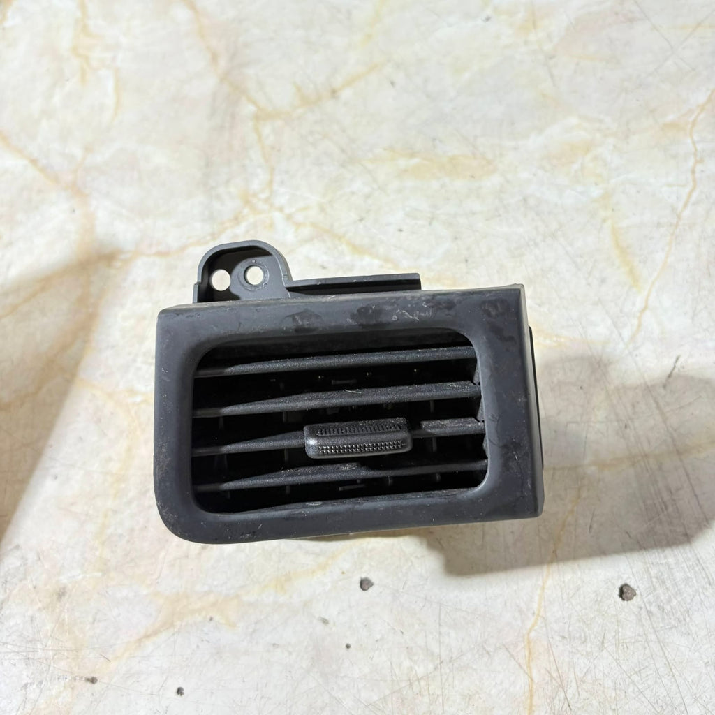 Kia Picanto Passenger Front Left Side Dash Air Vent Mk2 2011-2017 809C53