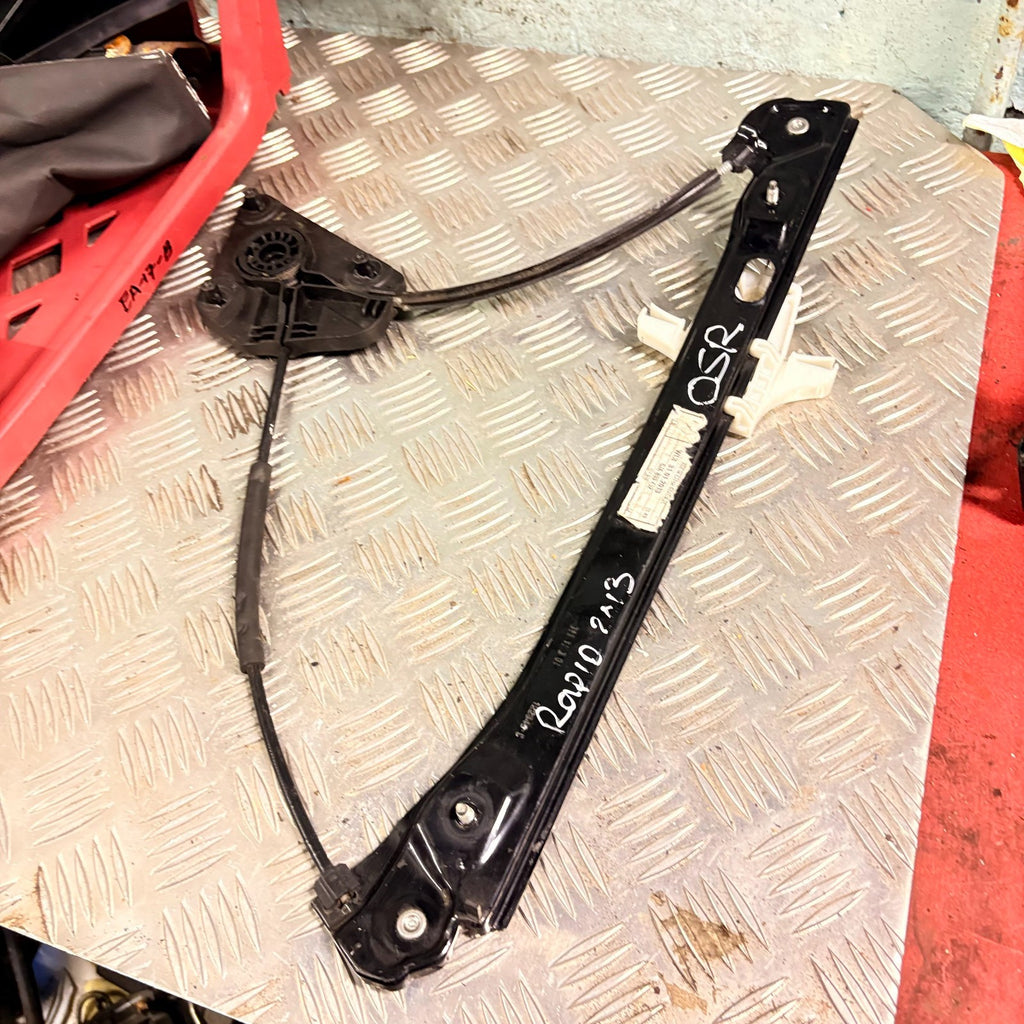 2010 SKODA RAPID Driver Rear Right Window Motor Regulator