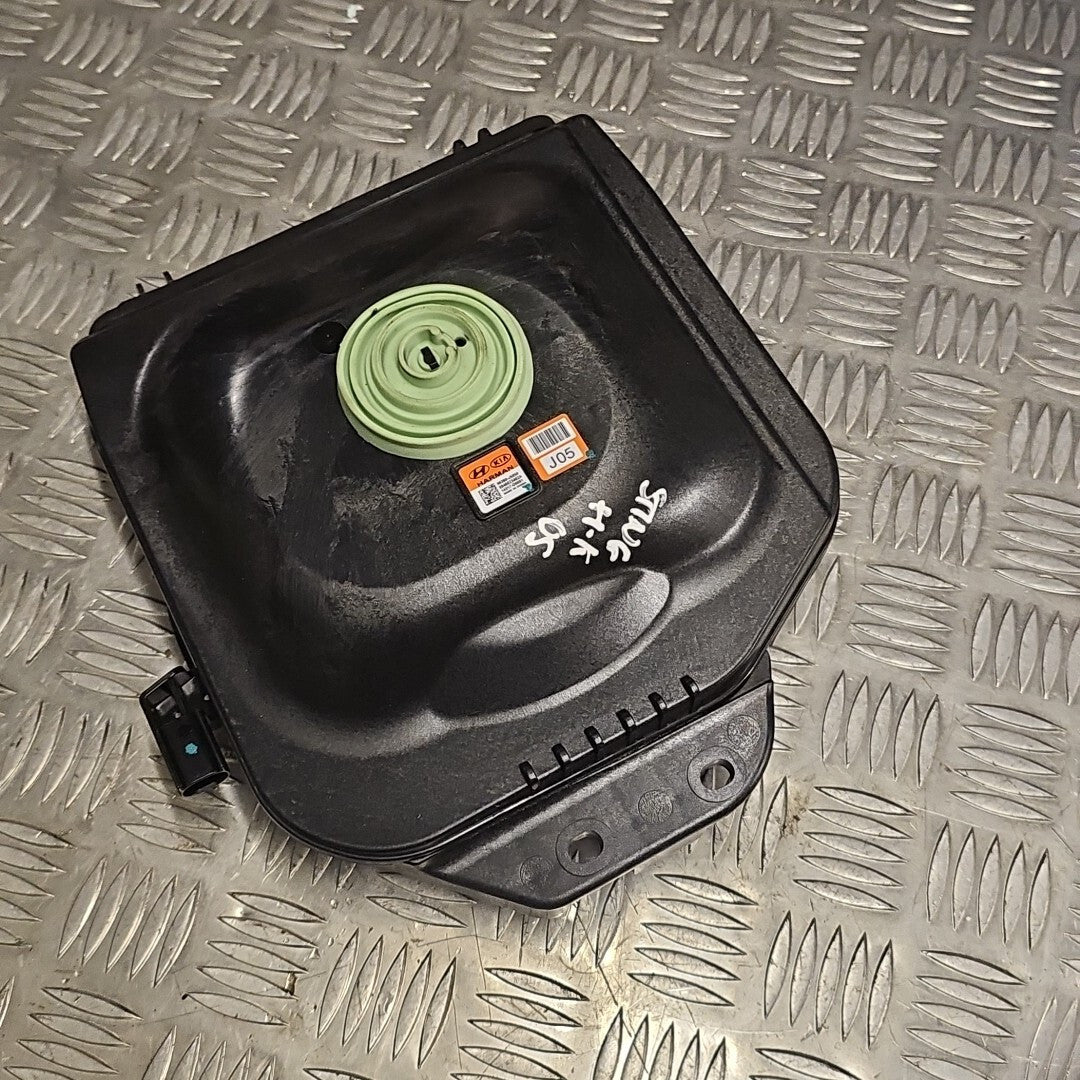 KIA STINGER CK HARMAN SUBWOOFER DRIVER FLOOR SPEAKER 96380-J5050 2018-2021