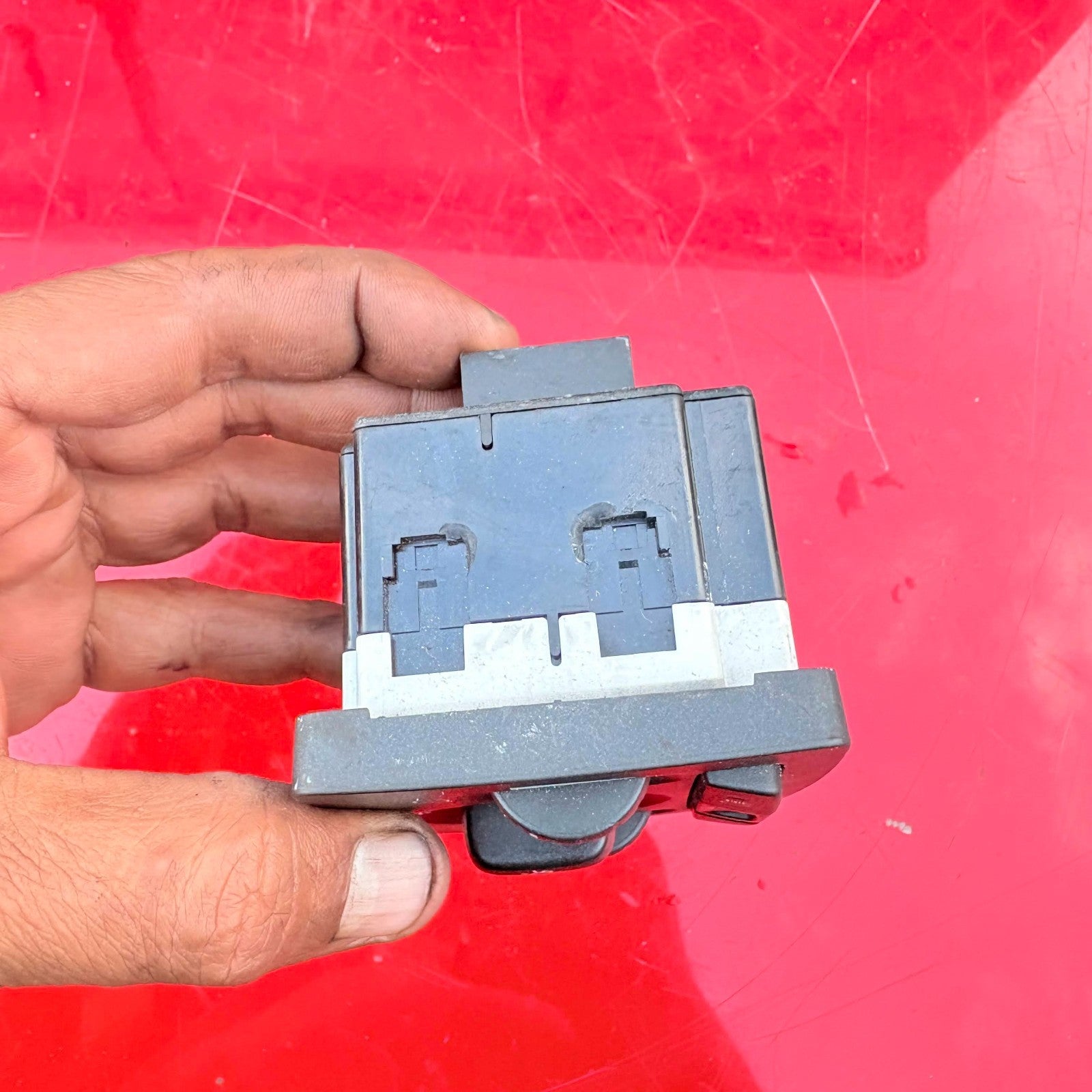 VOLVO S40 HEADLIGHT SWITCH/FOG LIGHT SWITCH 30669734 2005
