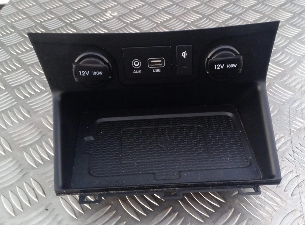 HYUNDAI TUCSON CONSOLE TRIM USB PORT SOCKET PANEL MK4 NX4 21 - 23
