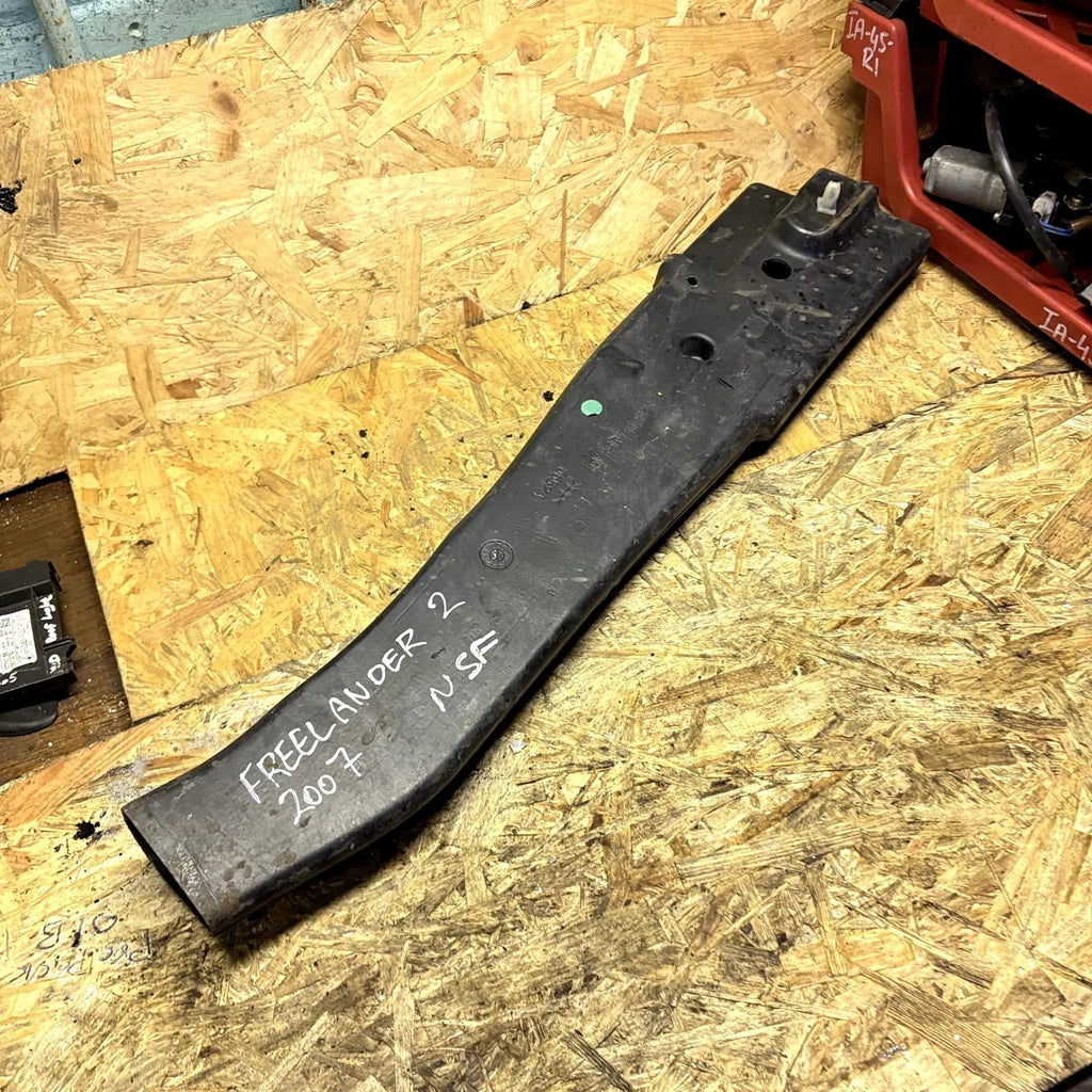 2007 LAND ROVER FREELANDER 2 2.2 TD4 AIR INTAKE PIPE 6G929E635AD PASSENGER FRONT