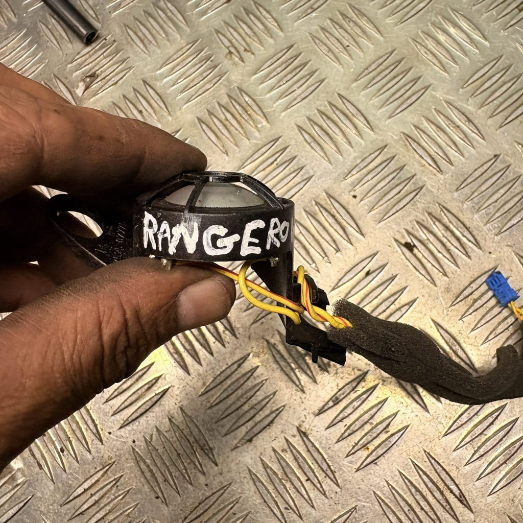 Range Rover L322 2005-09 Early 2010 RH Harman Kardon Tweeter XH42-237W34-AB