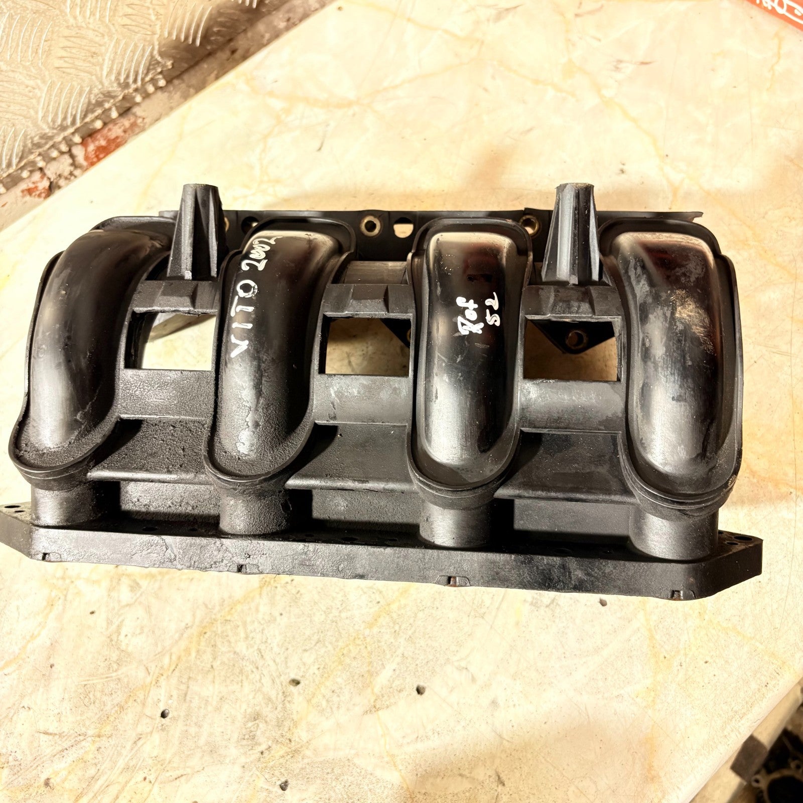 MERCEDES VITO 112 2.2 CDI 1996-2003 INLET MANIFOLD AIR INTAKE