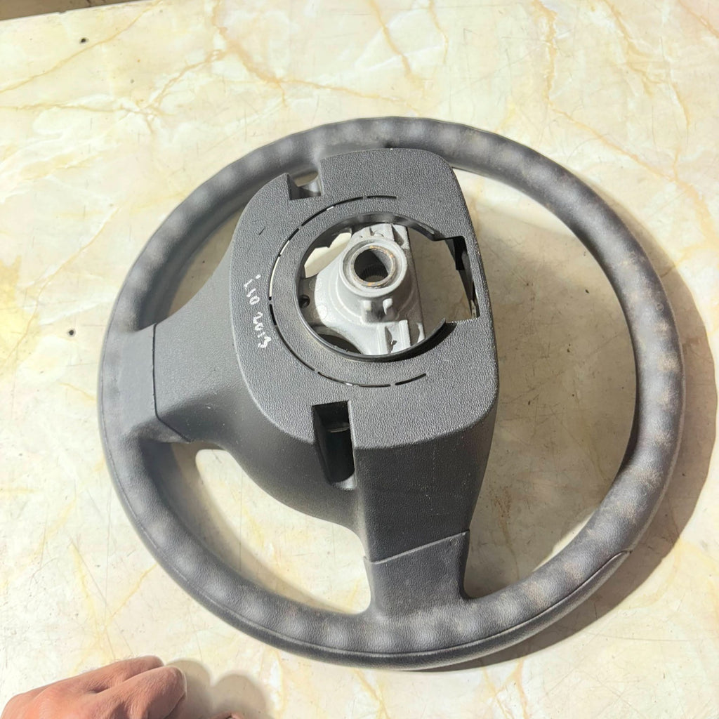 Hyundai i10 Mk1 2007-2013 Steering Wheel 56113-0X600