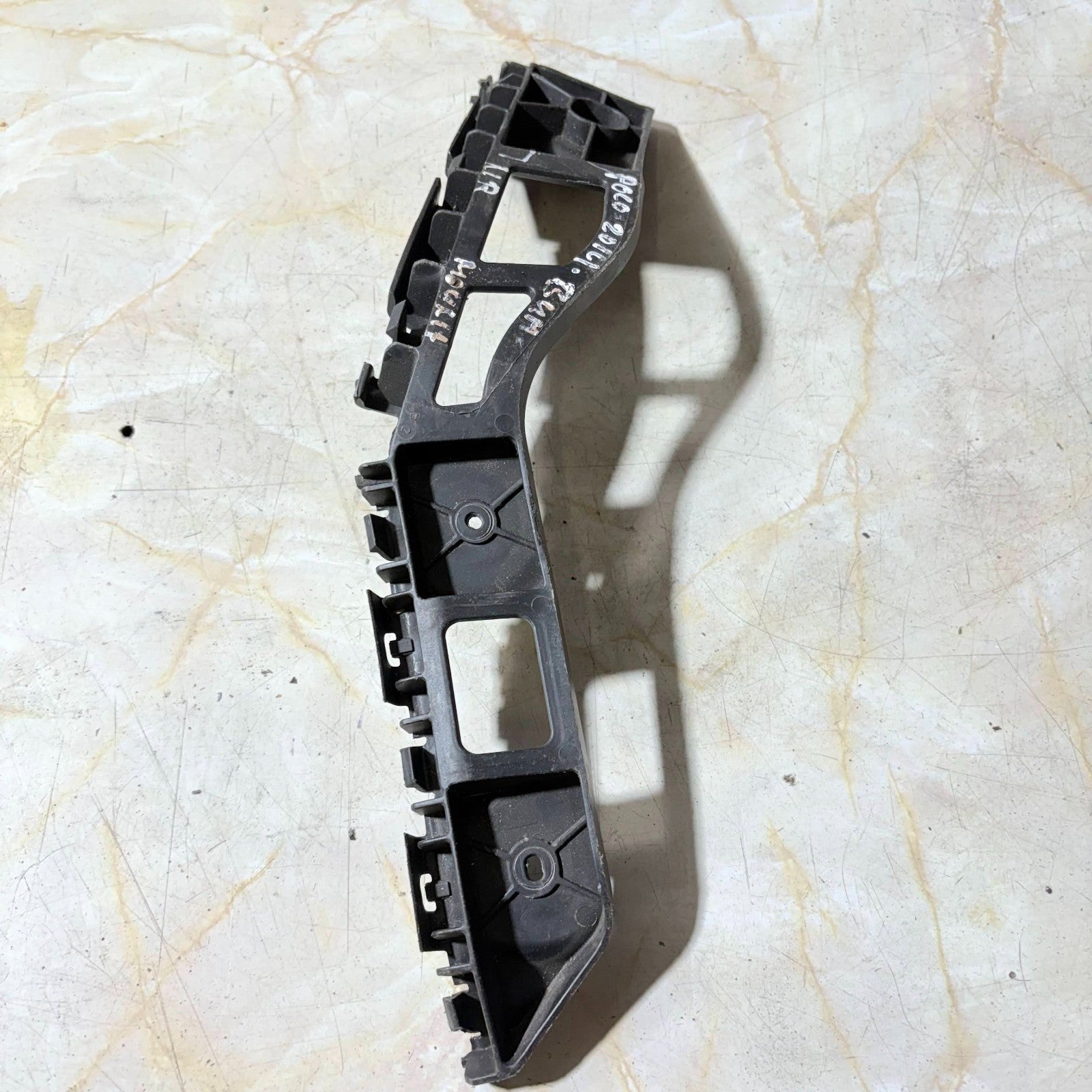2014 VW Polo Passenger Side Rear Bumper Mount Support Bracket 6R6807393A
