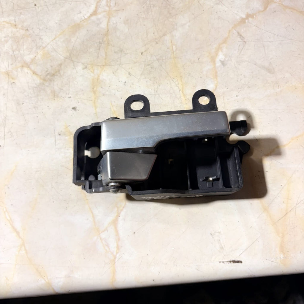 2006FORD C-MAX DM2 Inner Opening Driver Rear Door Handle 3M51-R22600-BD 28585347
