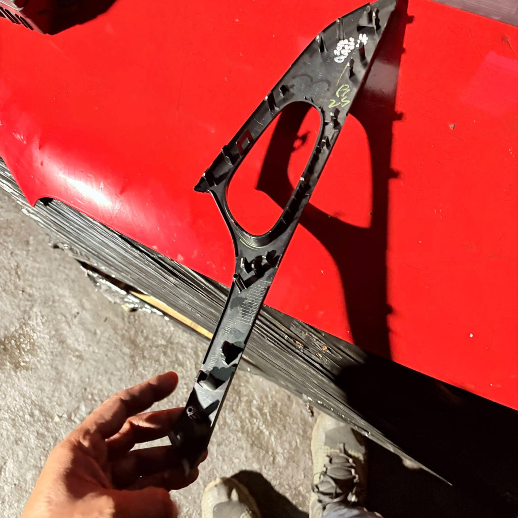 NISSAN QASHQAI 2013-20 RIGHT SIDE FRONT WINDOW SWITCH TRIM