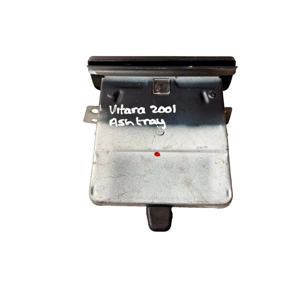 SUZUKI GRAND VITARA MK2 2001 ASHTRAY