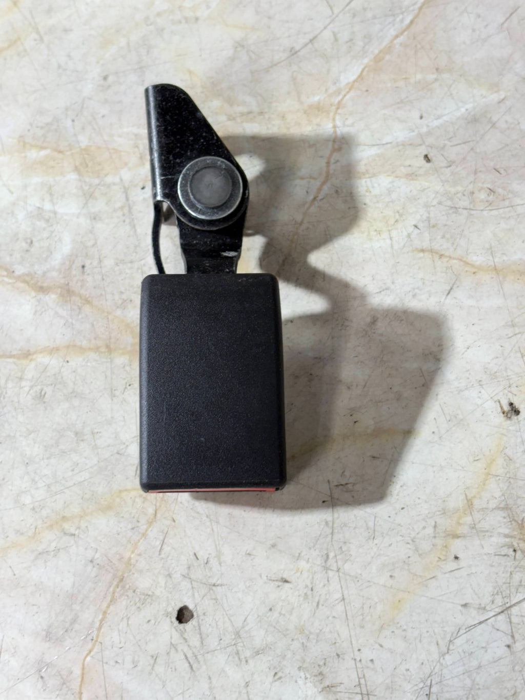 VAUXHALL INSIGNIA 2010 5DR SEAT BELT BUCKLE REAR 13267139