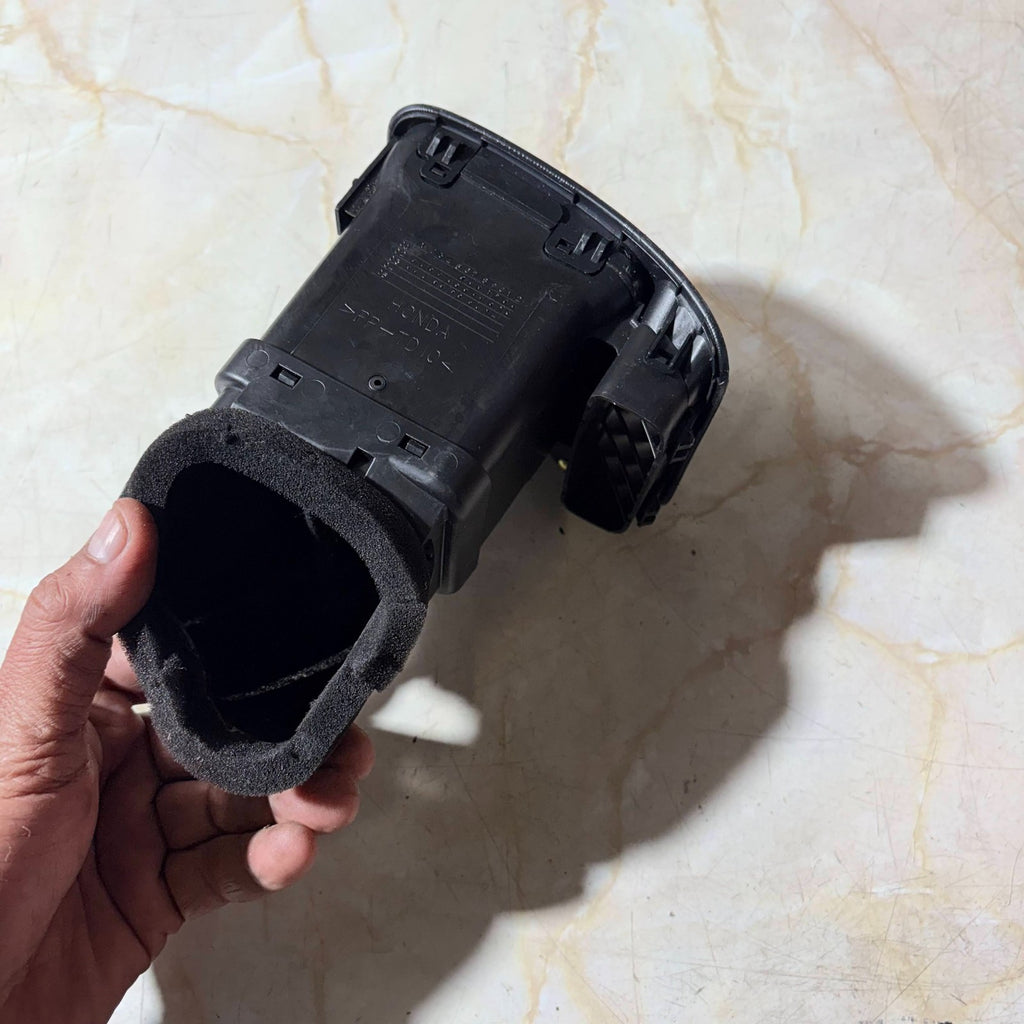 HONDA CRV 2001-2006 FRONT LEFT PASSENGER SIDE DASHBOARD AIR VENT 77640-S9A-00