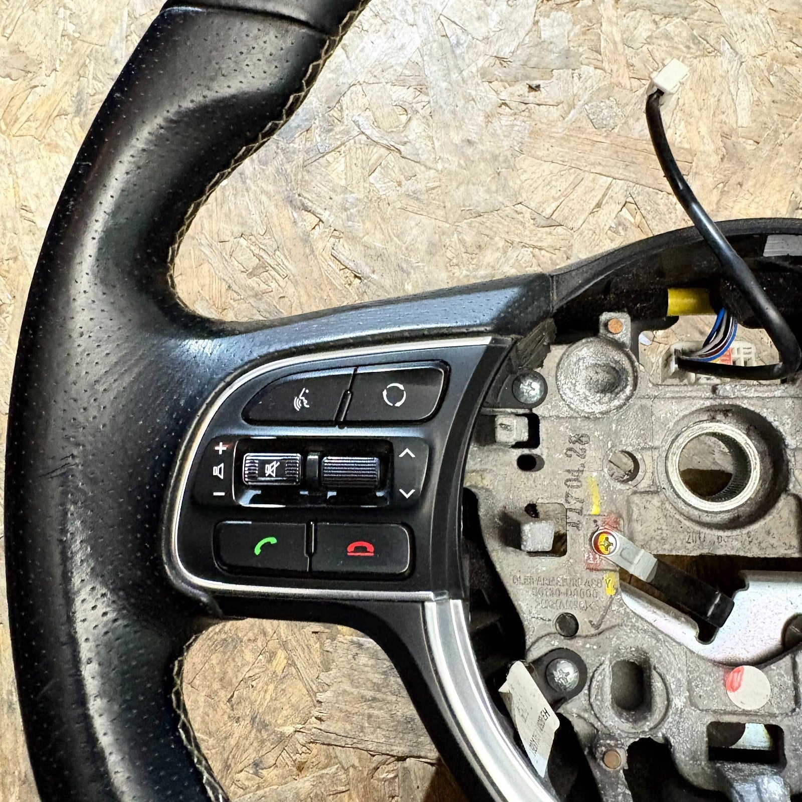 Kia Sportage Mk4 QL 5 Door Multifunction Steering Wheel 96710-D9130 2015-2018