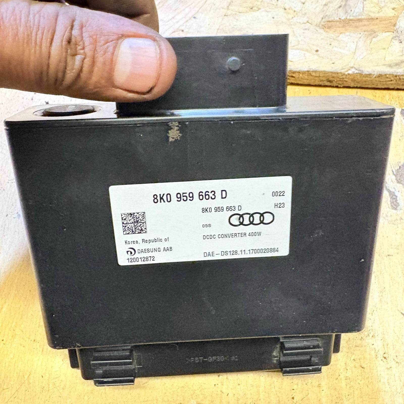AUDI A1 2018 Voltage Convertor Module ECU 8K0959663D