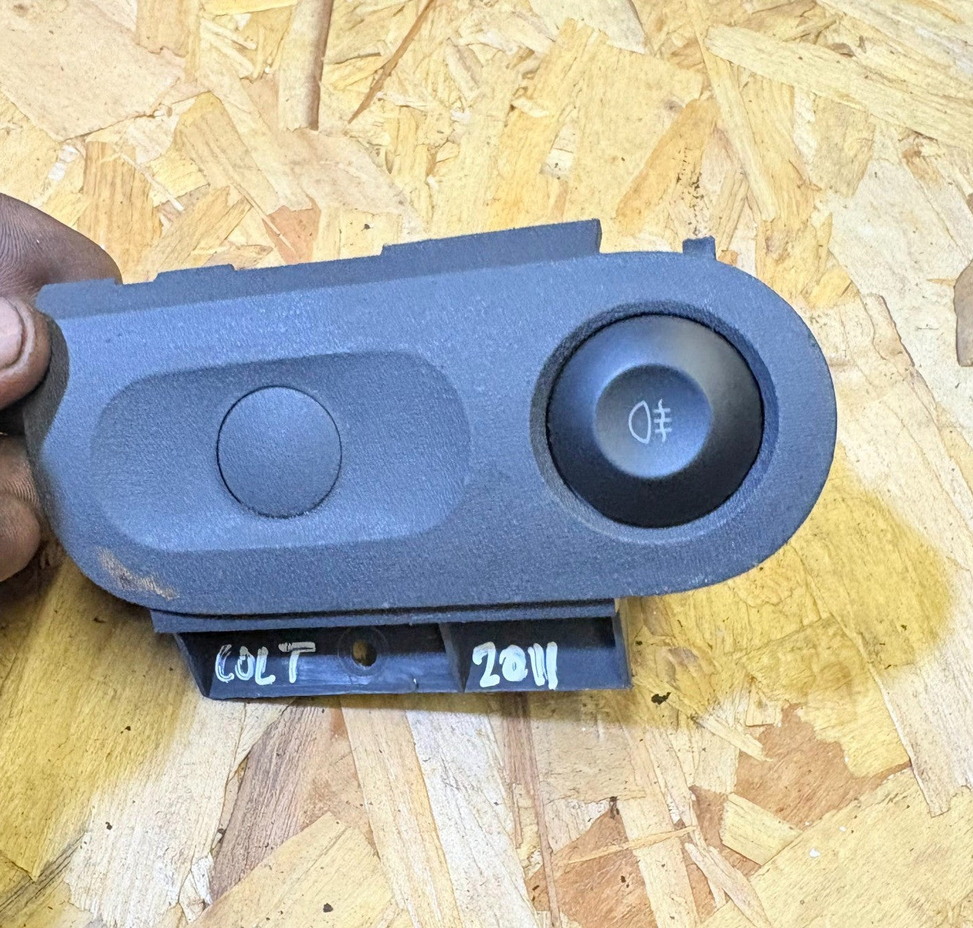 Mitsubishi Colt Mk6 2004-2012 Front Fog Light Switch