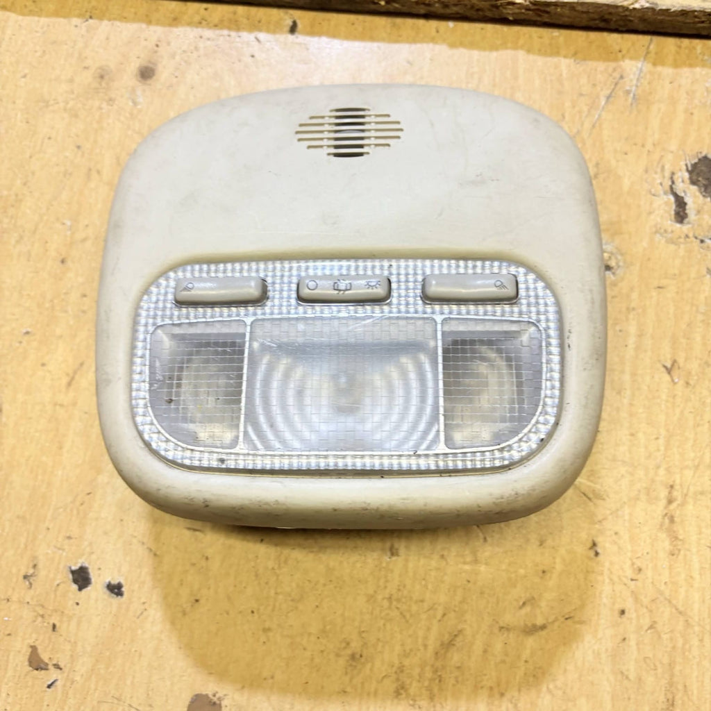 PEUGEOT 207 2008 INTERIOR COURTESY LIGHT 9648338577