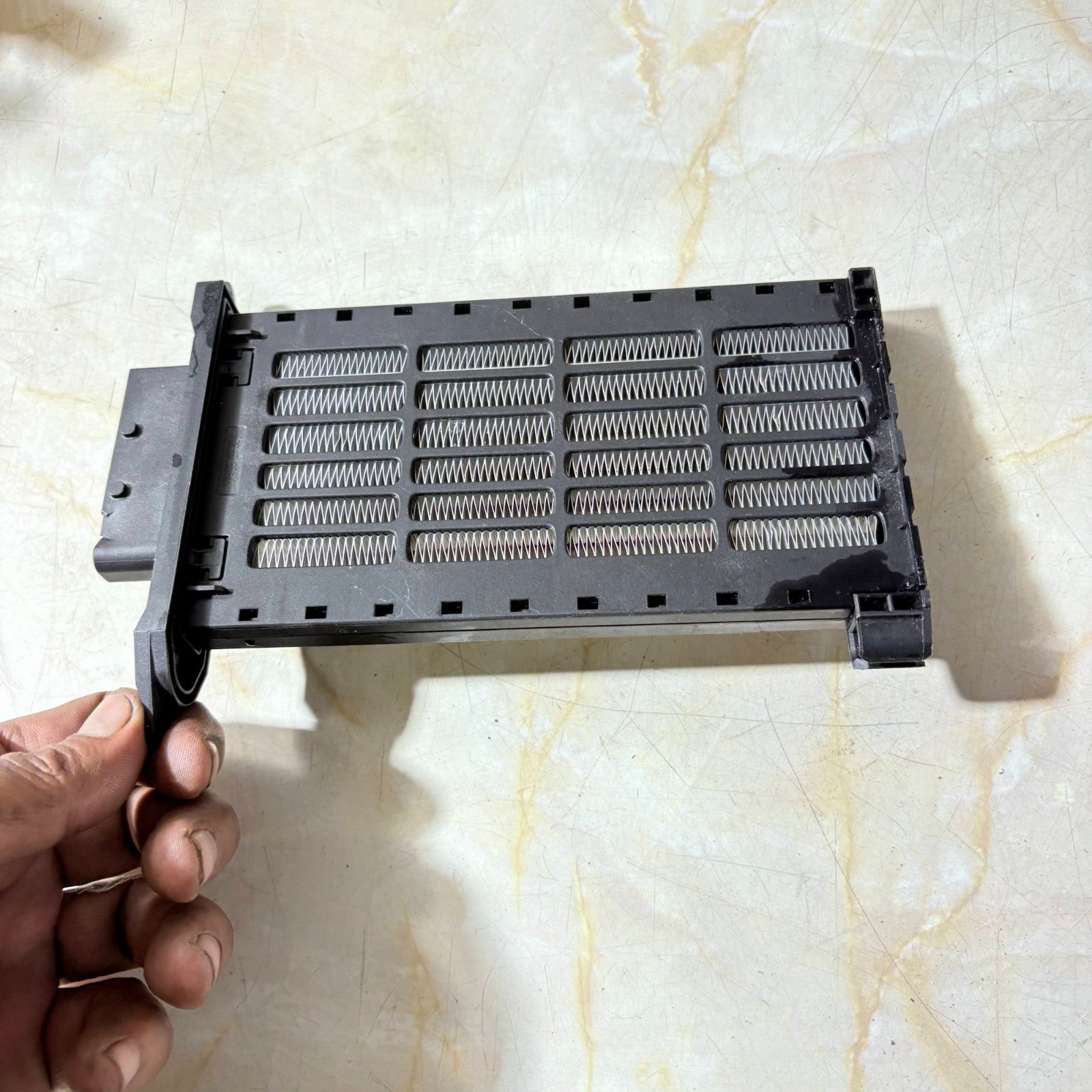 Dacia Logan II 2017-2020 Valeo 900W PTC Electric Cabin Heater Matrix 5 Pin