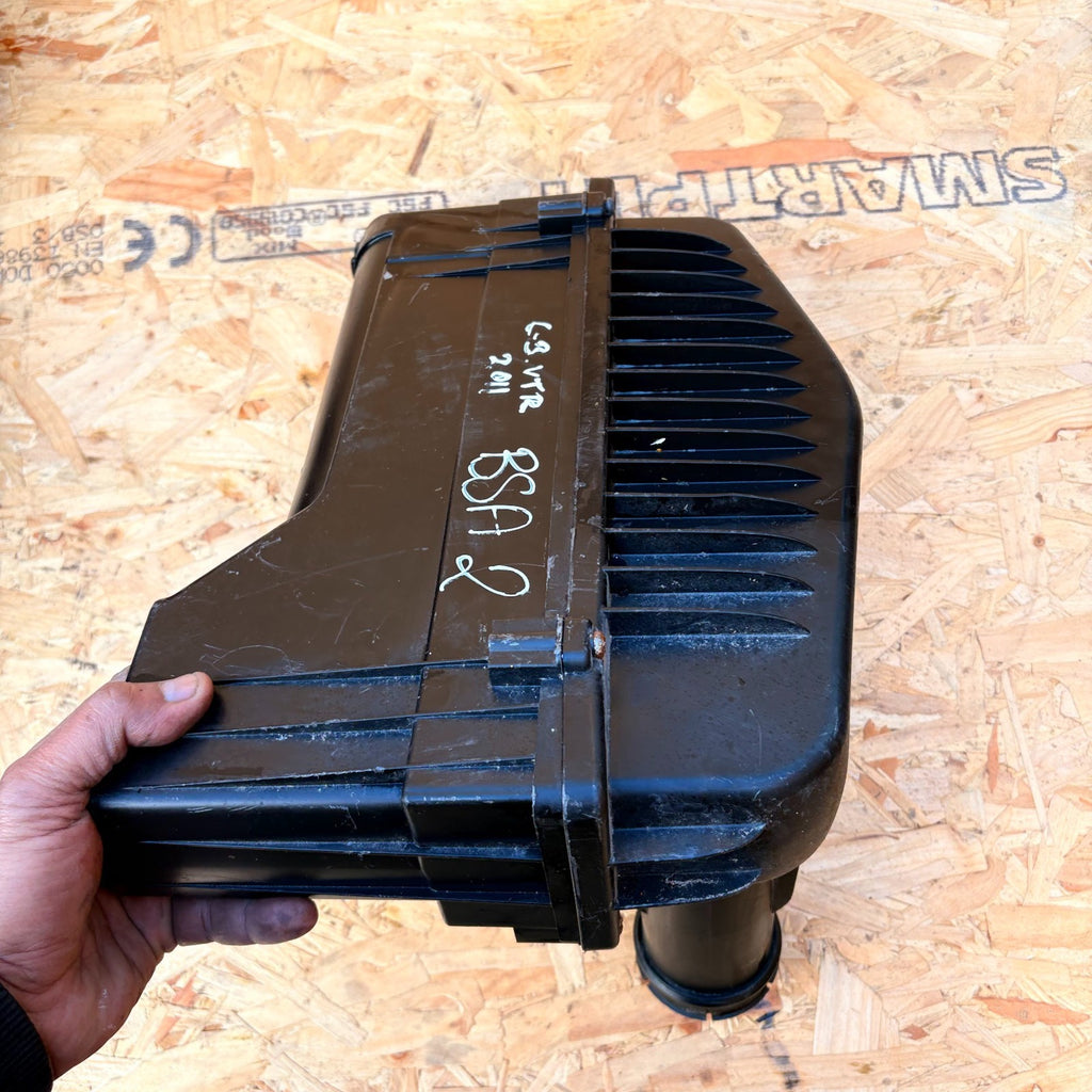 CITROEN C3 VTR AIR BOX FILTER HOUSING 2009-2013