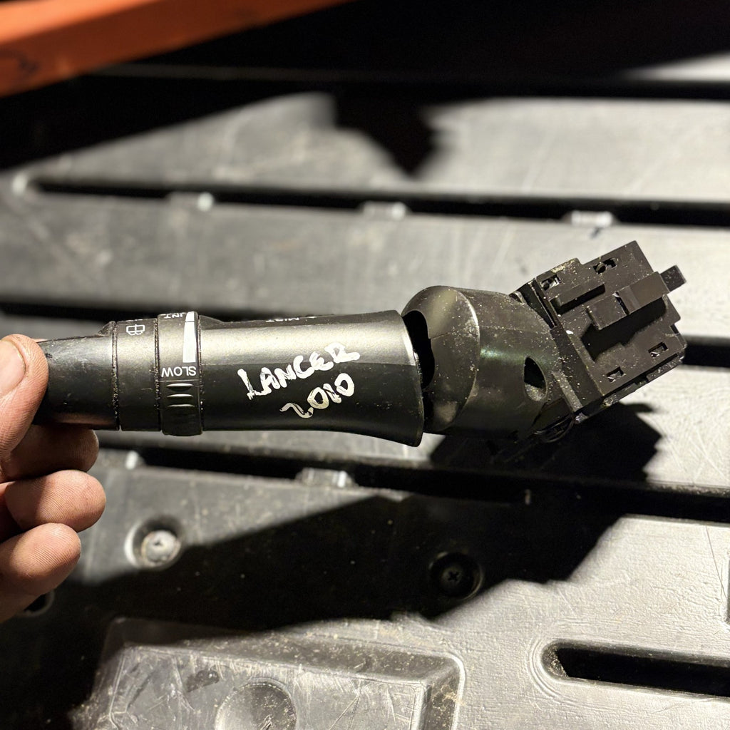 Mitsubishi Lancer 2008-2017 WIPER STALK SWITCH E532-016