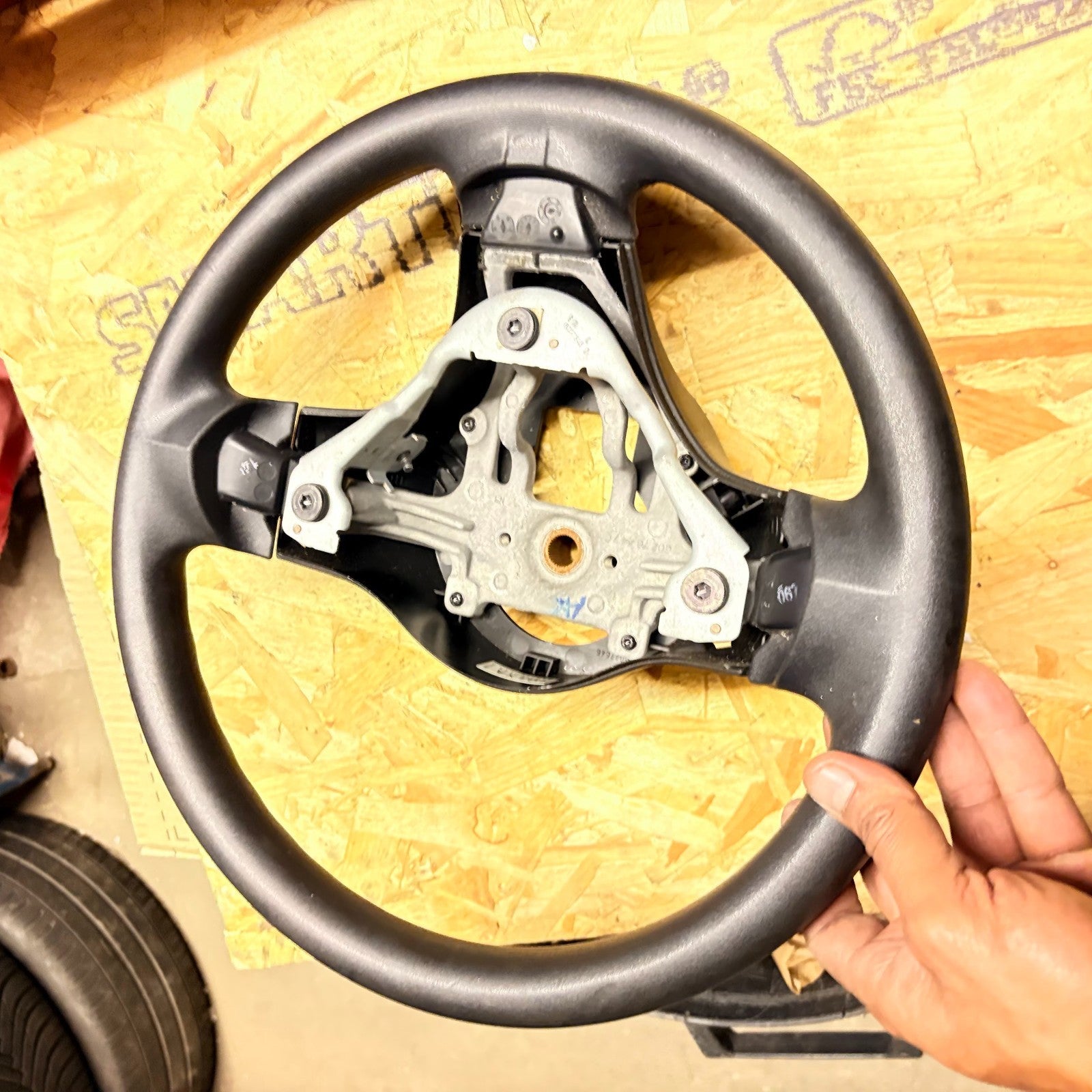 2003 MITSUBISHI COLT BLACK Steering Wheel 60276447C