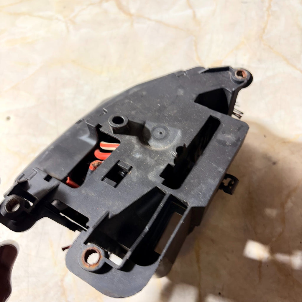 2005 FIAT PUNTO FUSE BOX