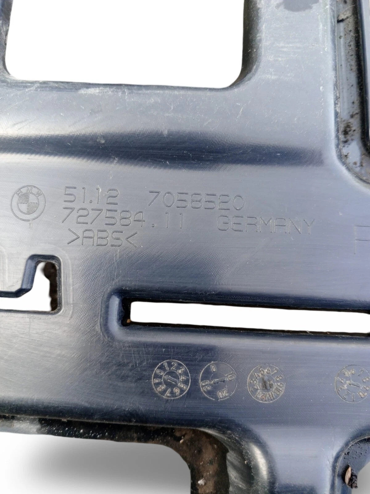 BMW E90 Side Rear Bumper Guide Bracket Support Trim Right OS 7058520