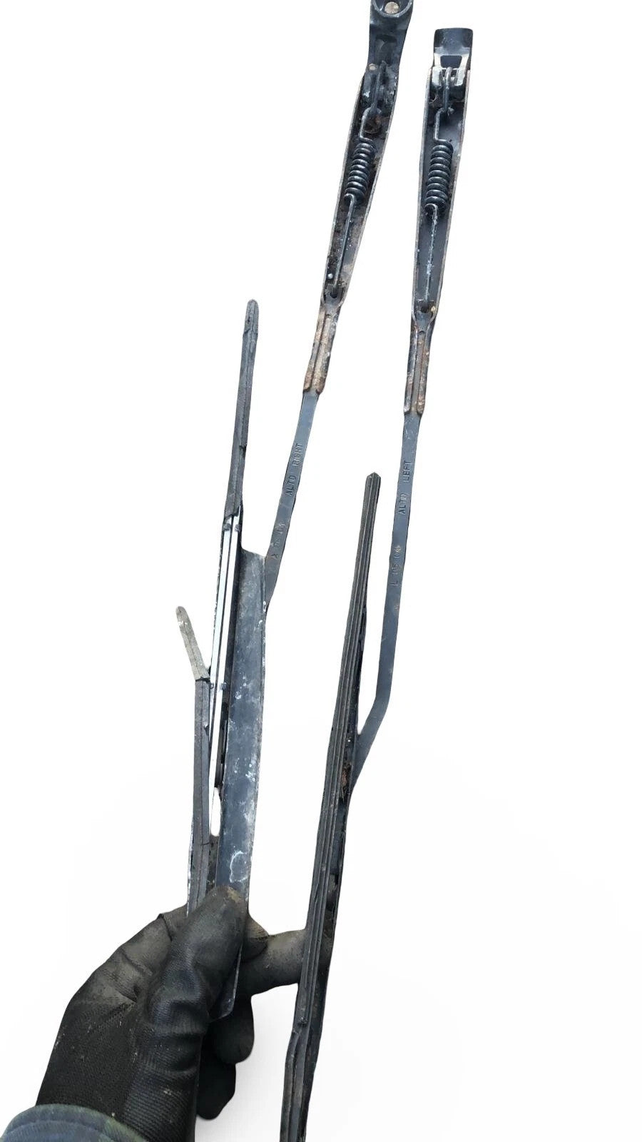 1999-2006 SUZUKI ALTO FRONT RIGHT LEFT ARM & BLADE PAIR