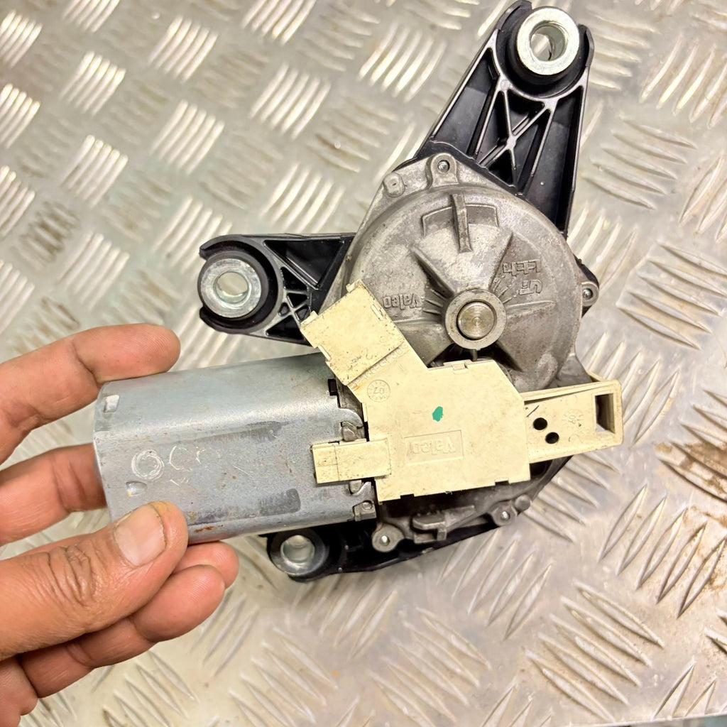 RENAULT TRAFIC 2001-2013 REAR WIPER MOTOR 53014304