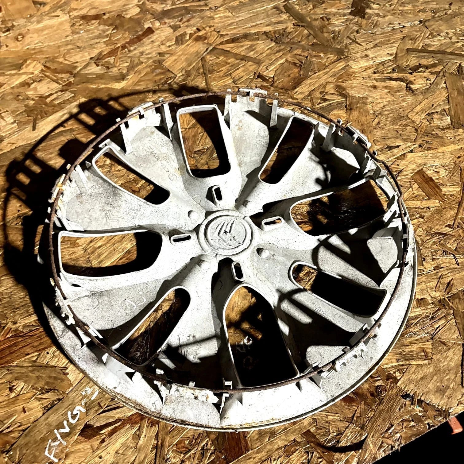 Citroen C3 MK3 SX Wheel Centre Cap 5416R9
