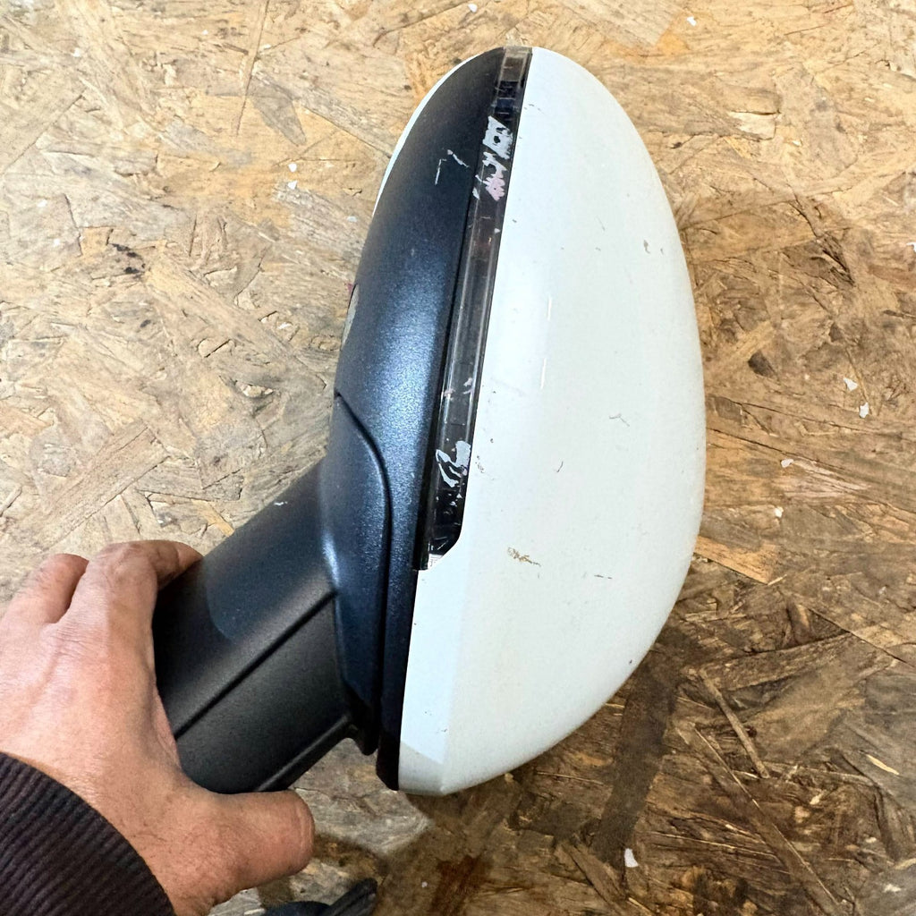 Porsche Macan 95B 2014-2018 RH Power Fold Wing Mirror 95B857508G E1021299