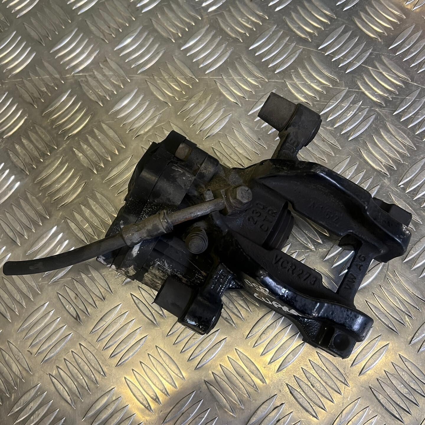 SEAT LEON Brake Caliper Drivers Rear Electric 2019 2.0 Petrol Mk3